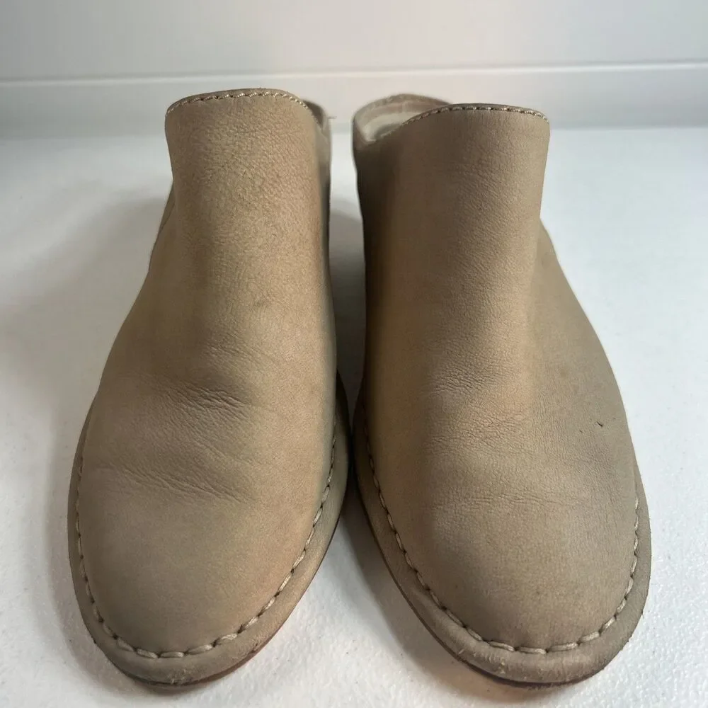 Clarks Women’s Leather Mule Size 7.5 Taupe Block Heel Smooth Nubuck